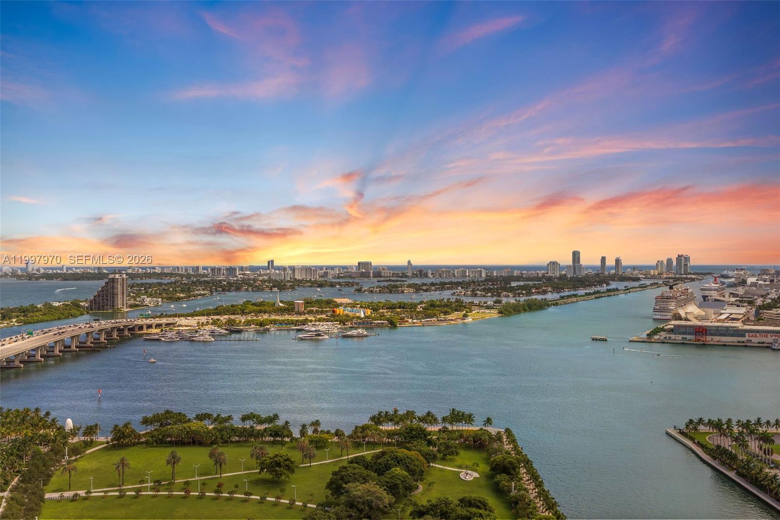 900 Biscayne Blvd #3502 Miami, FL 33132