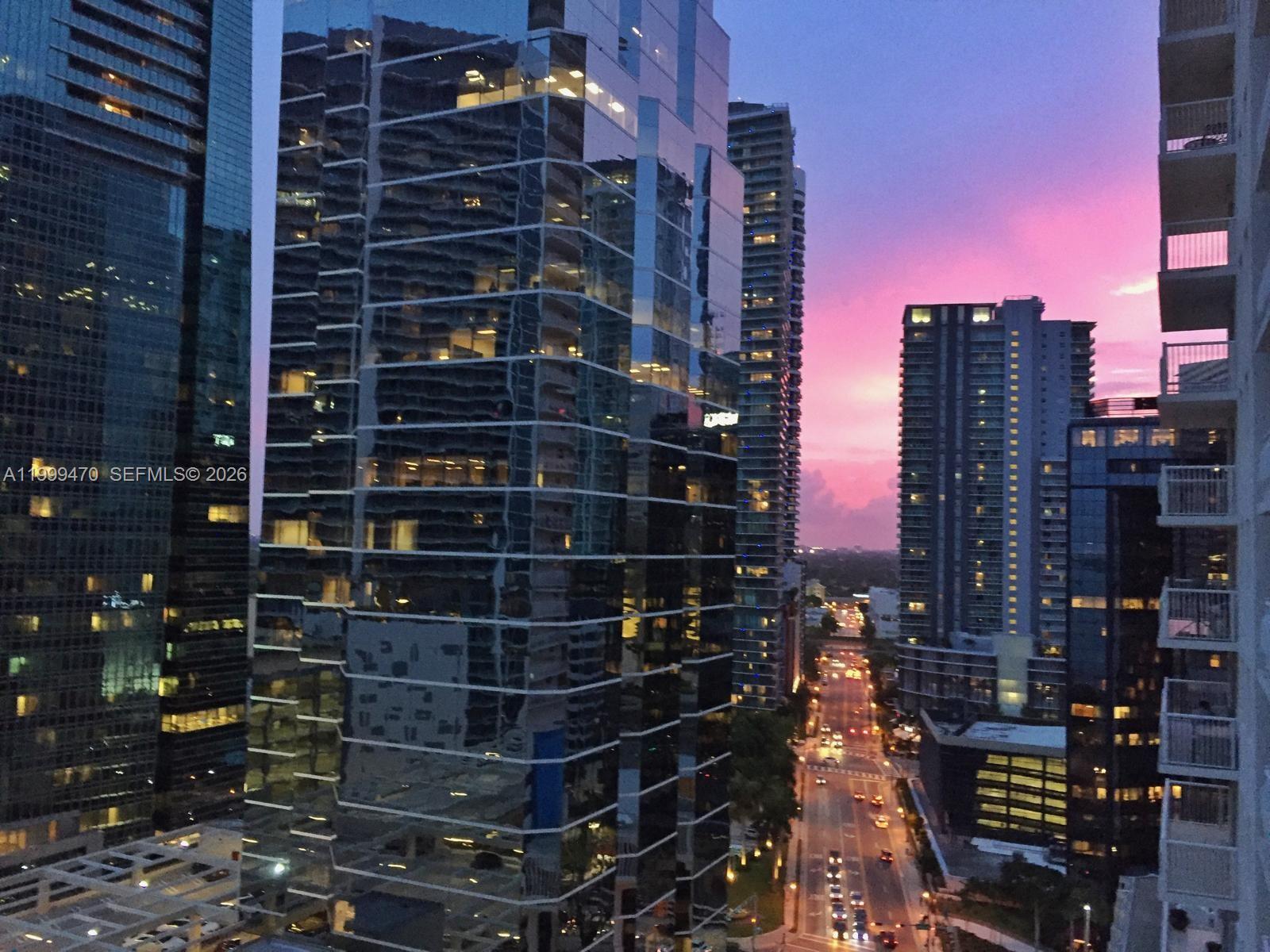 image The Club at Brickell Bay35