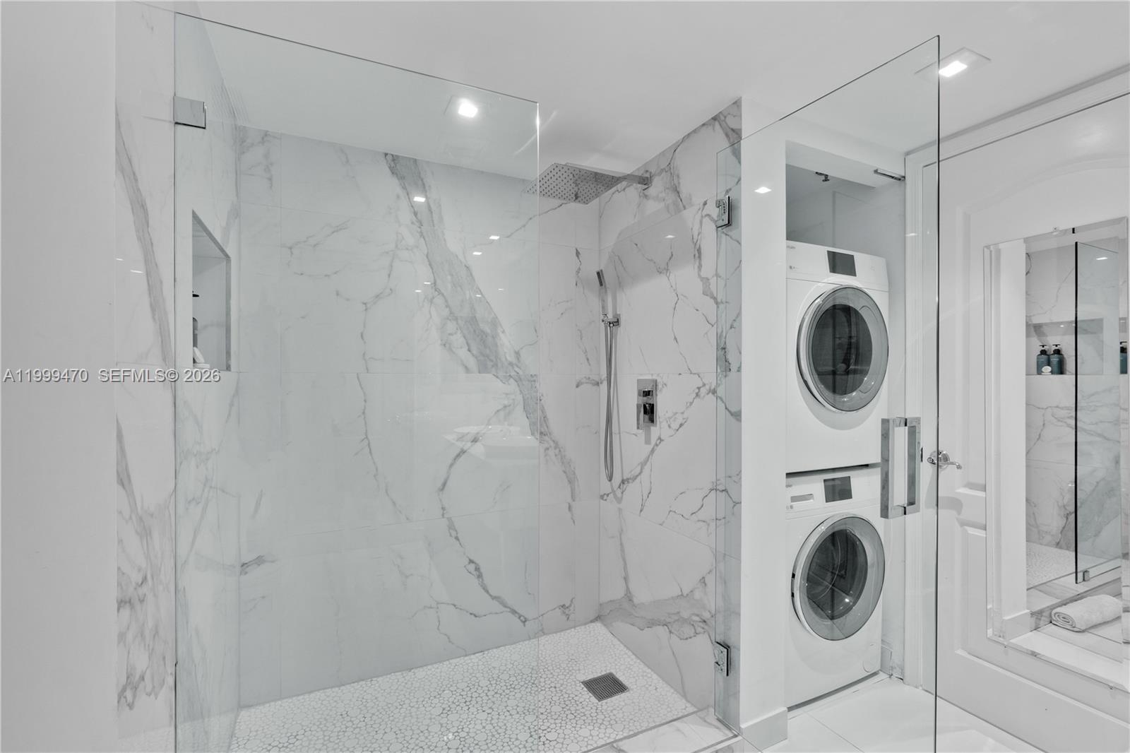 image The Club at Brickell Bay3