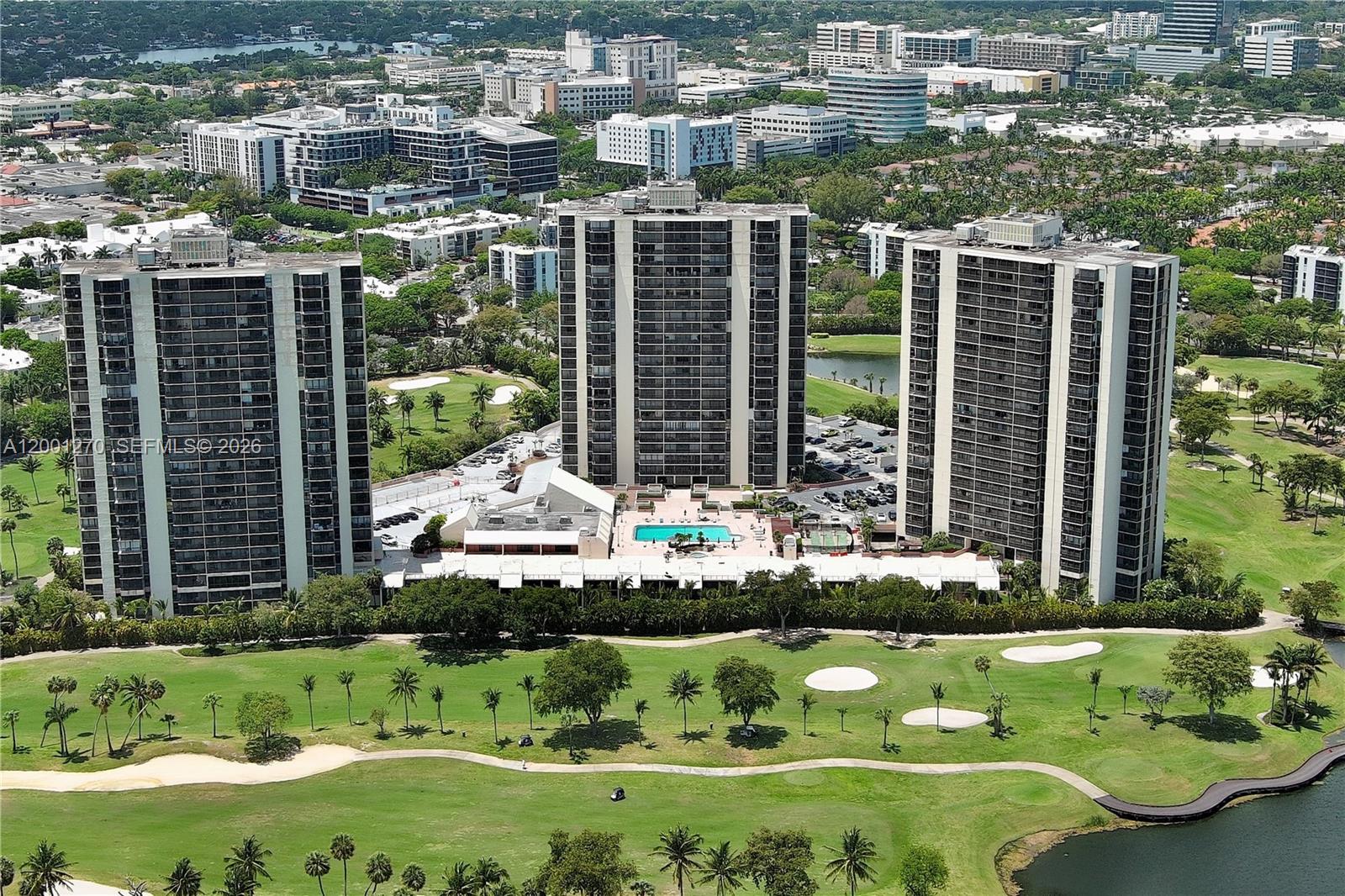 20301 W Country Clb Dr #PH24 Aventura, FL 33180