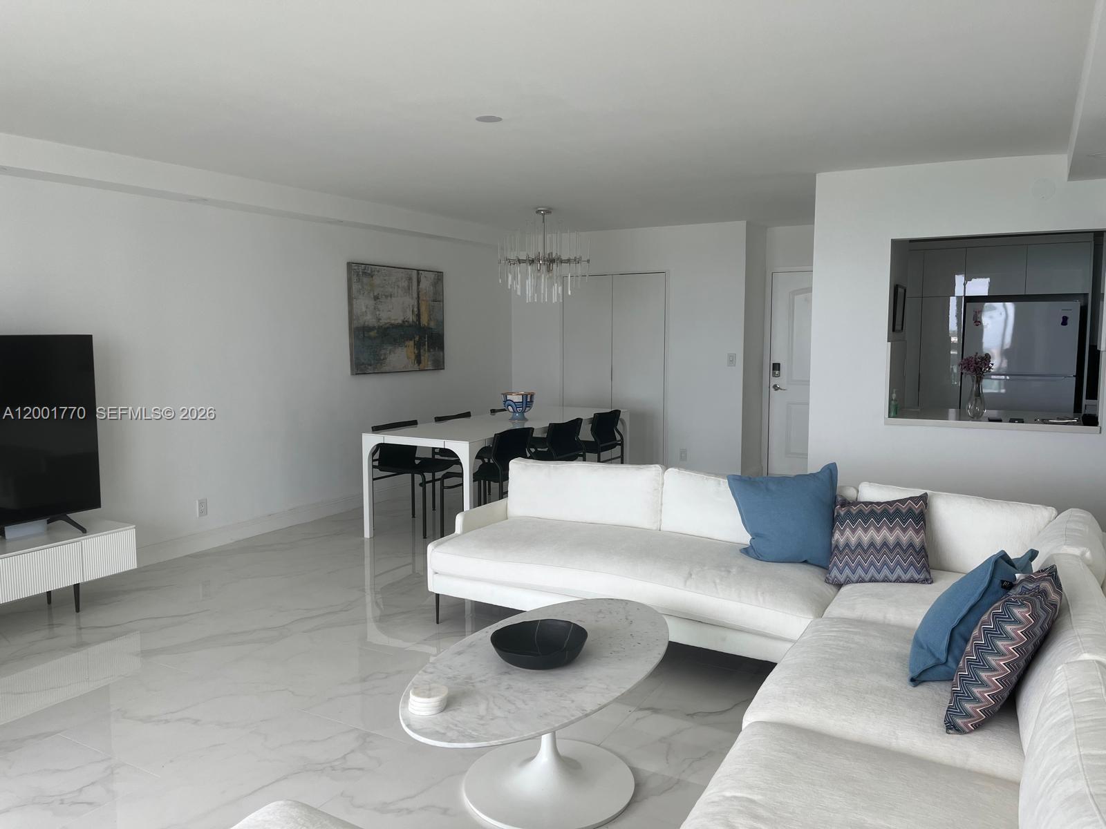 image Arlen House East9