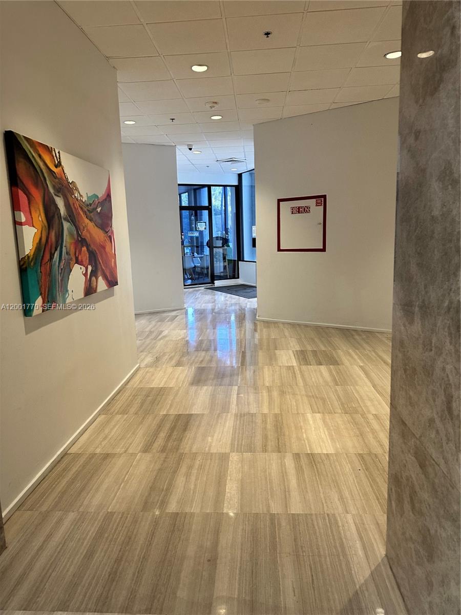 image Arlen House East27