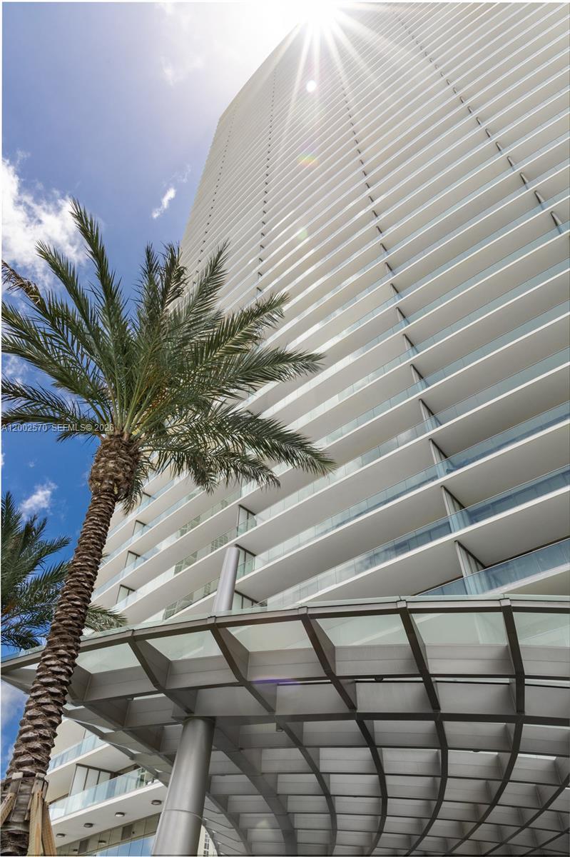 image Residences by Armani Casa22