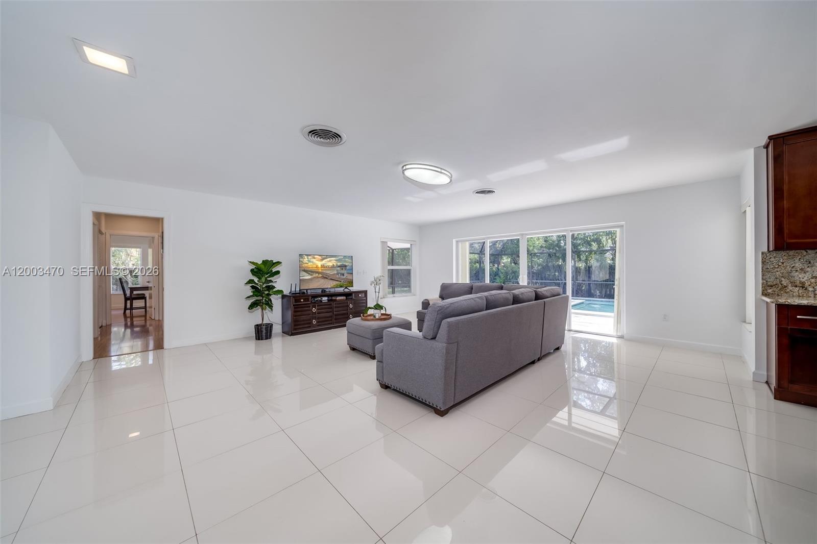 13100 SW 81st Ave Pinecrest, FL 33156