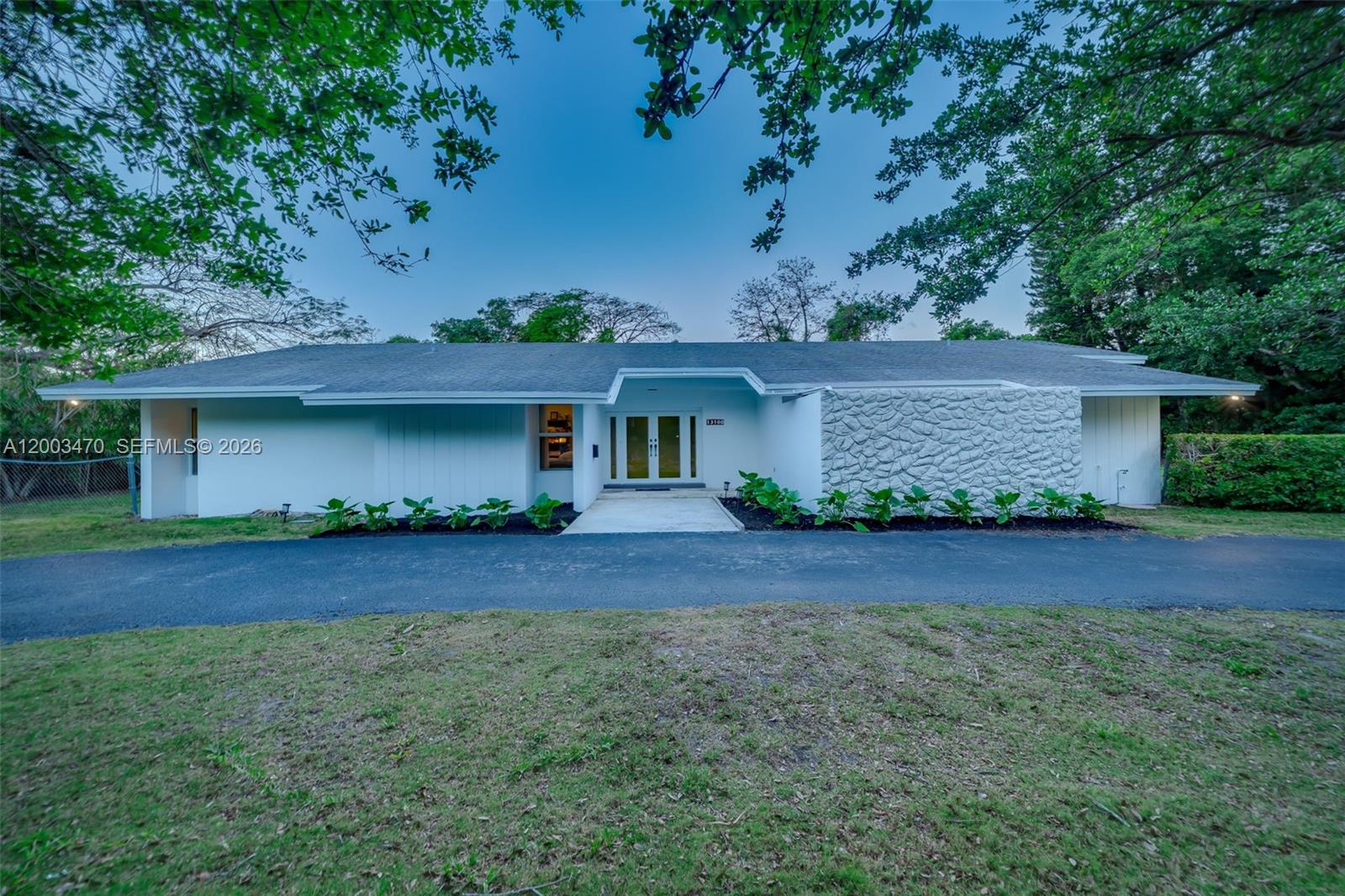 13100 SW 81st Ave Pinecrest, FL 33156