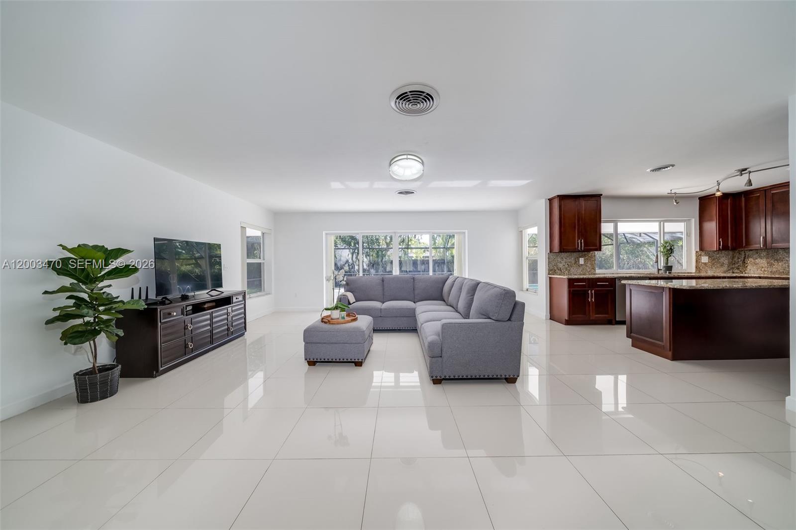 13100 SW 81st Ave Pinecrest, FL 33156