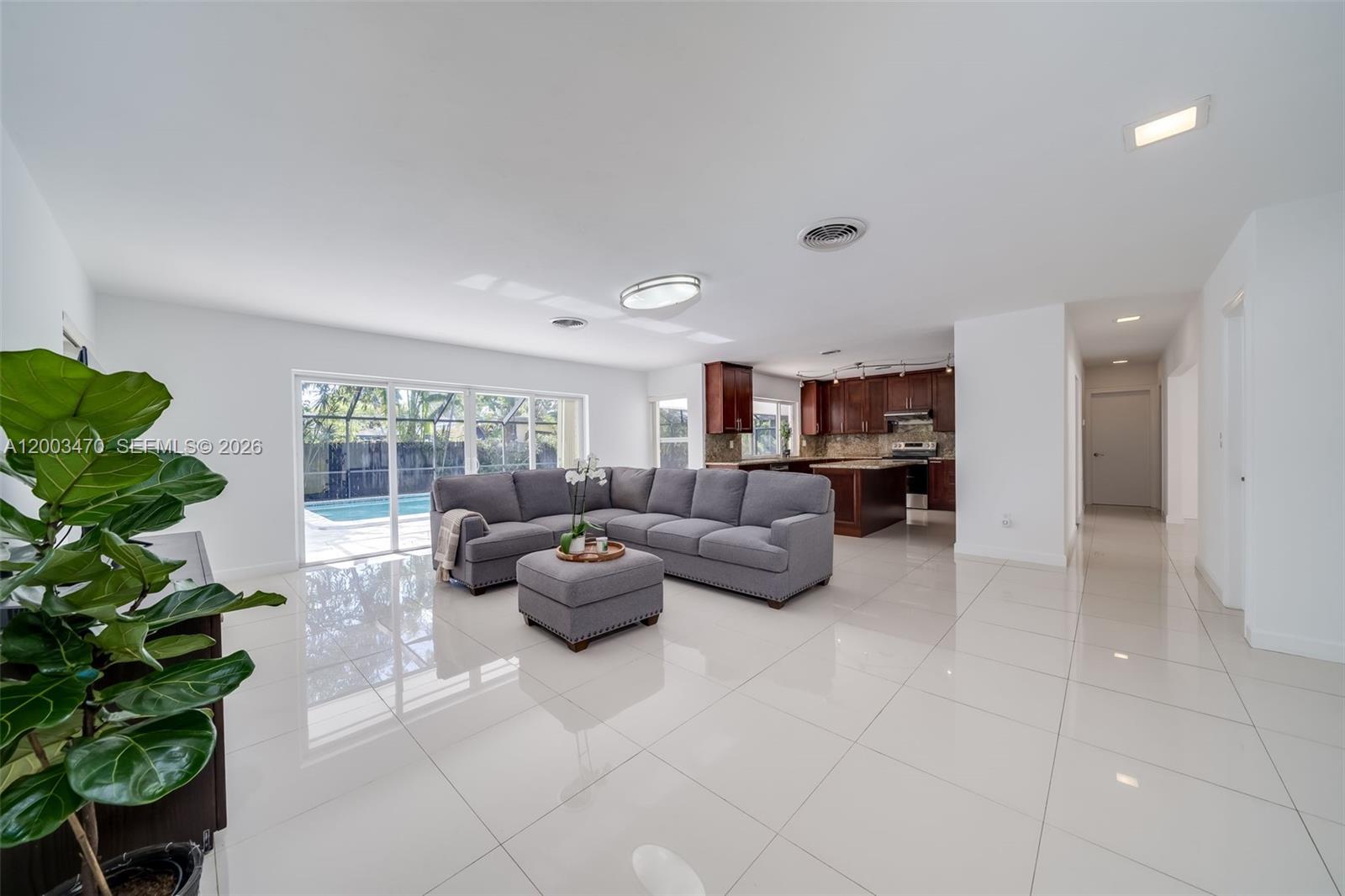 13100 SW 81st Ave Pinecrest, FL 33156