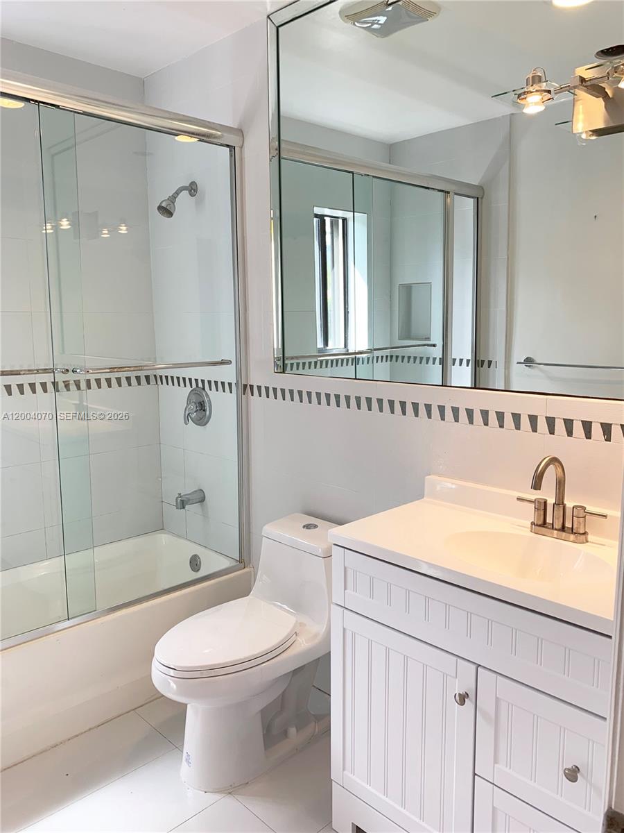 7750 Noremac Ave Miami Beach, FL 33141
