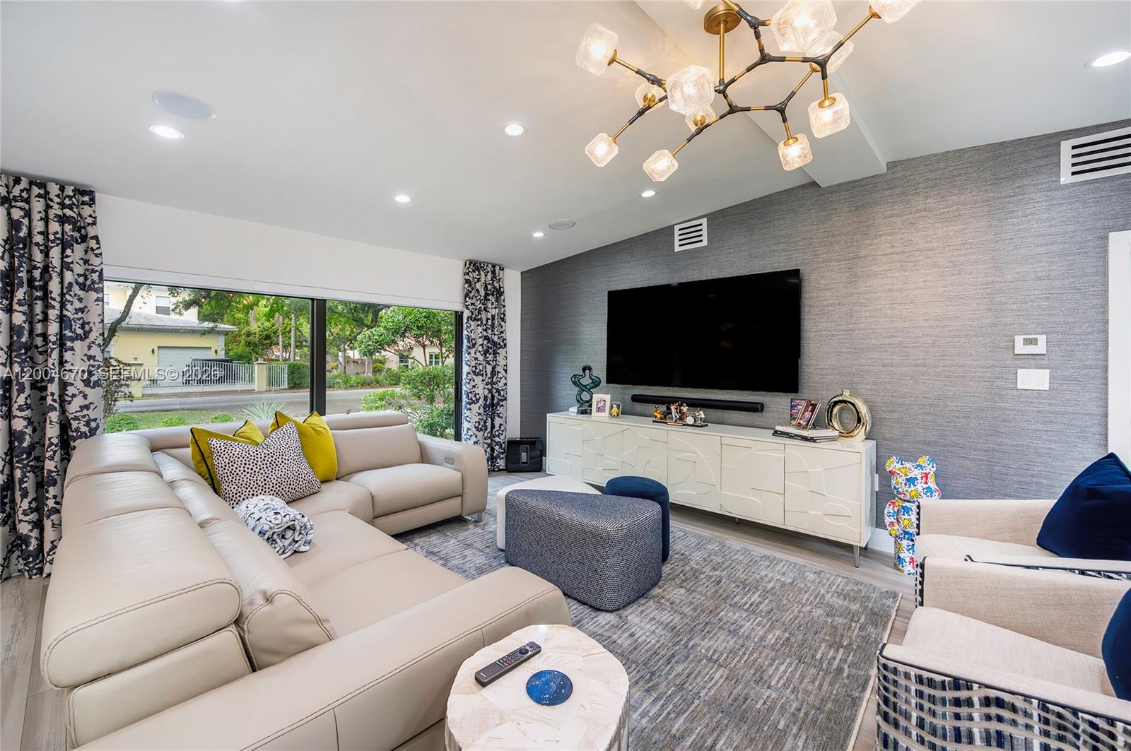 831 Cortez St Coral Gables, FL 33134