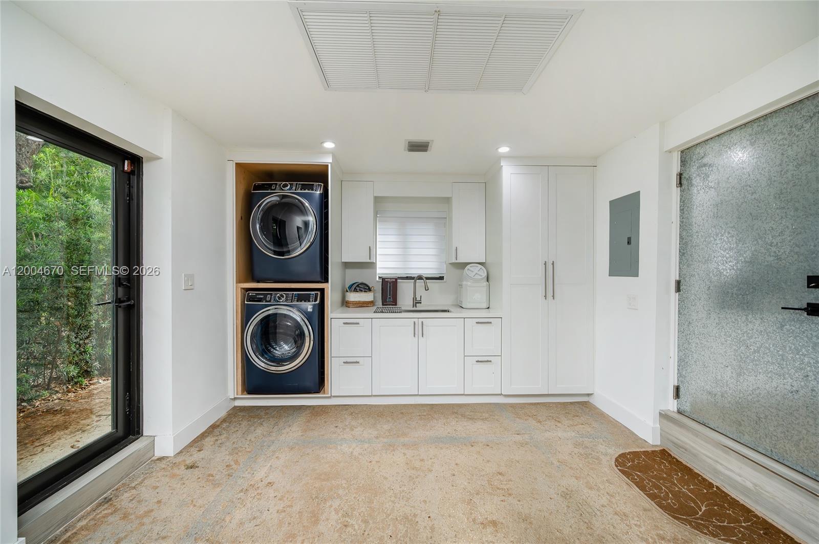 831 Cortez St Coral Gables, FL 33134