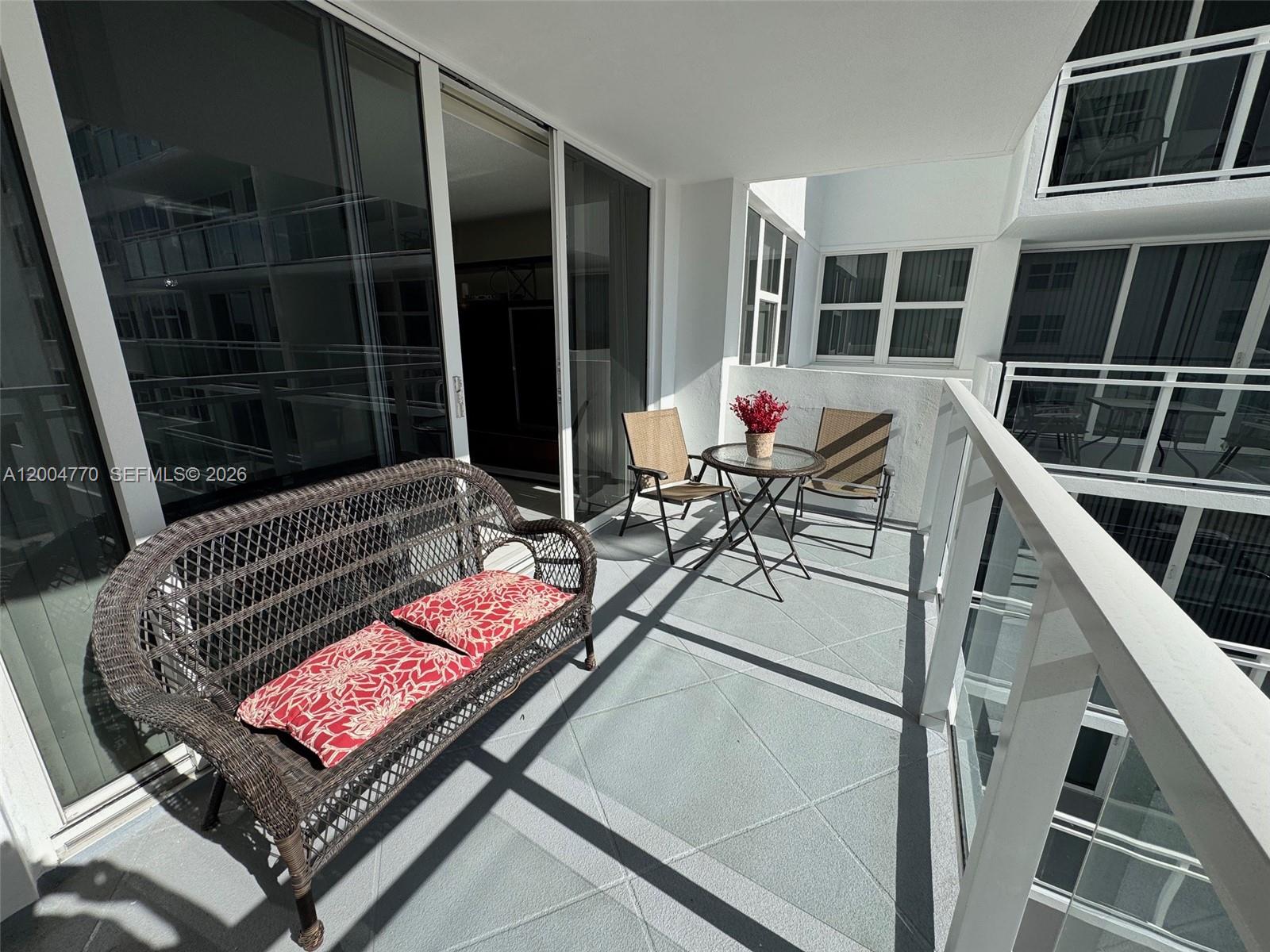 2030 S Ocean Dr #403 Hallandale Beach, FL 33009