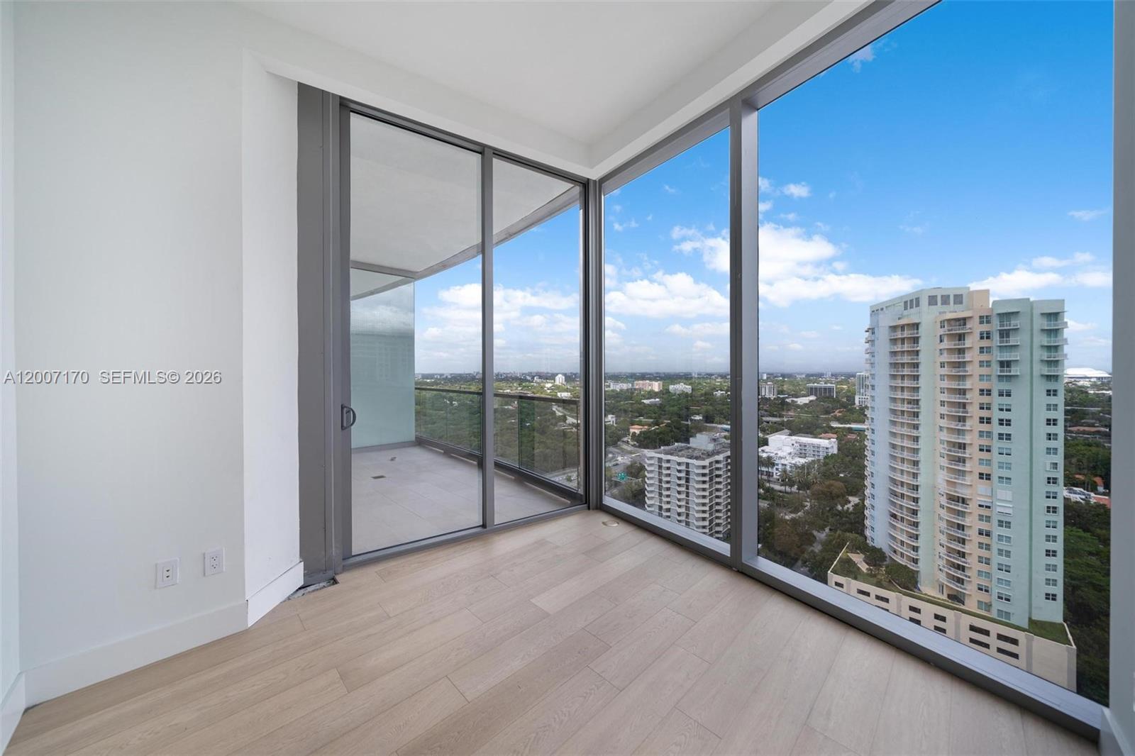 175 Se 25th Rd #1904 Miami, FL 33129