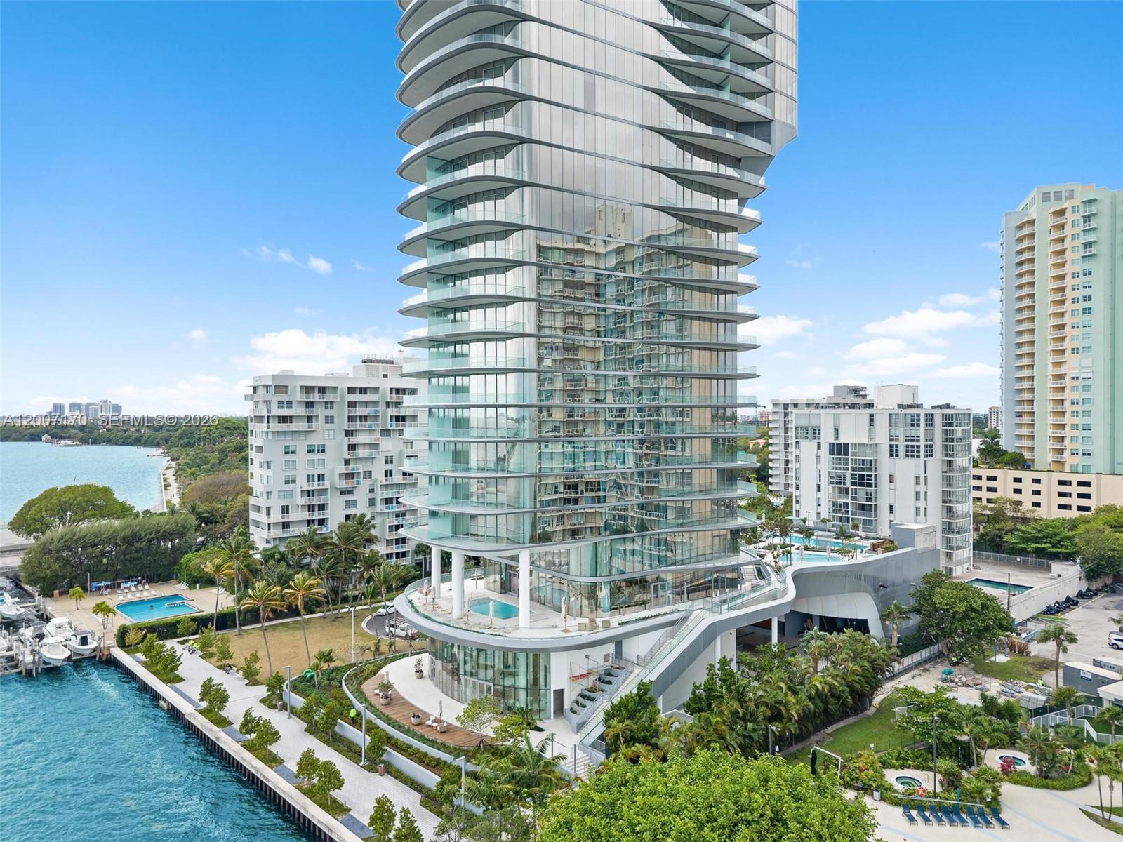 175 Se 25th Rd #1904 Miami, FL 33129