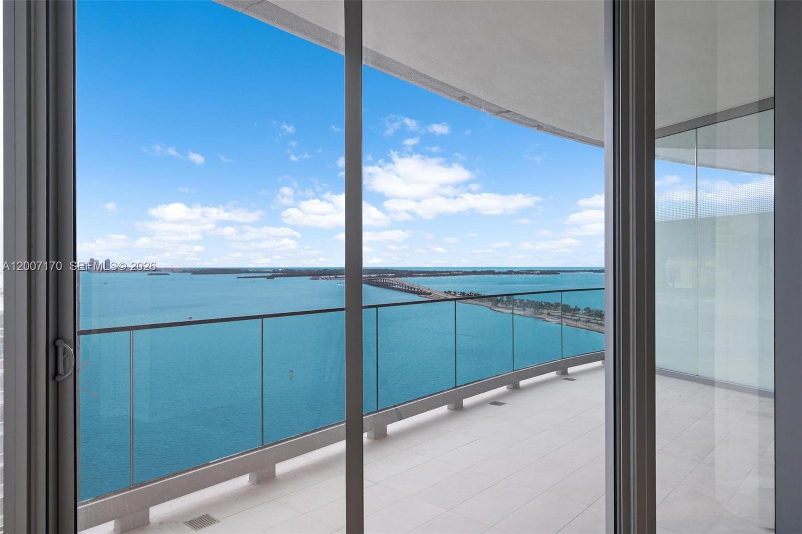 175 Se 25th Rd #1904 Miami, FL 33129