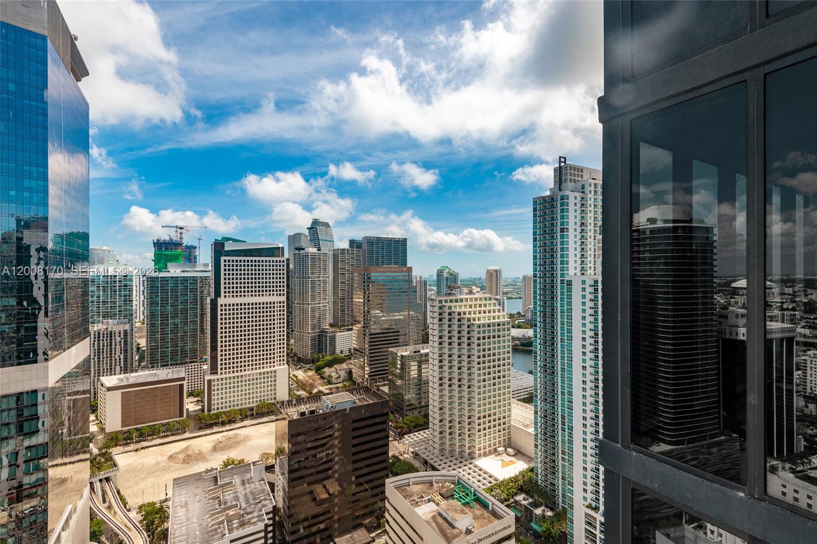 image 1010 Brickell50