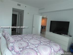 image The Plaza on Brickell West4