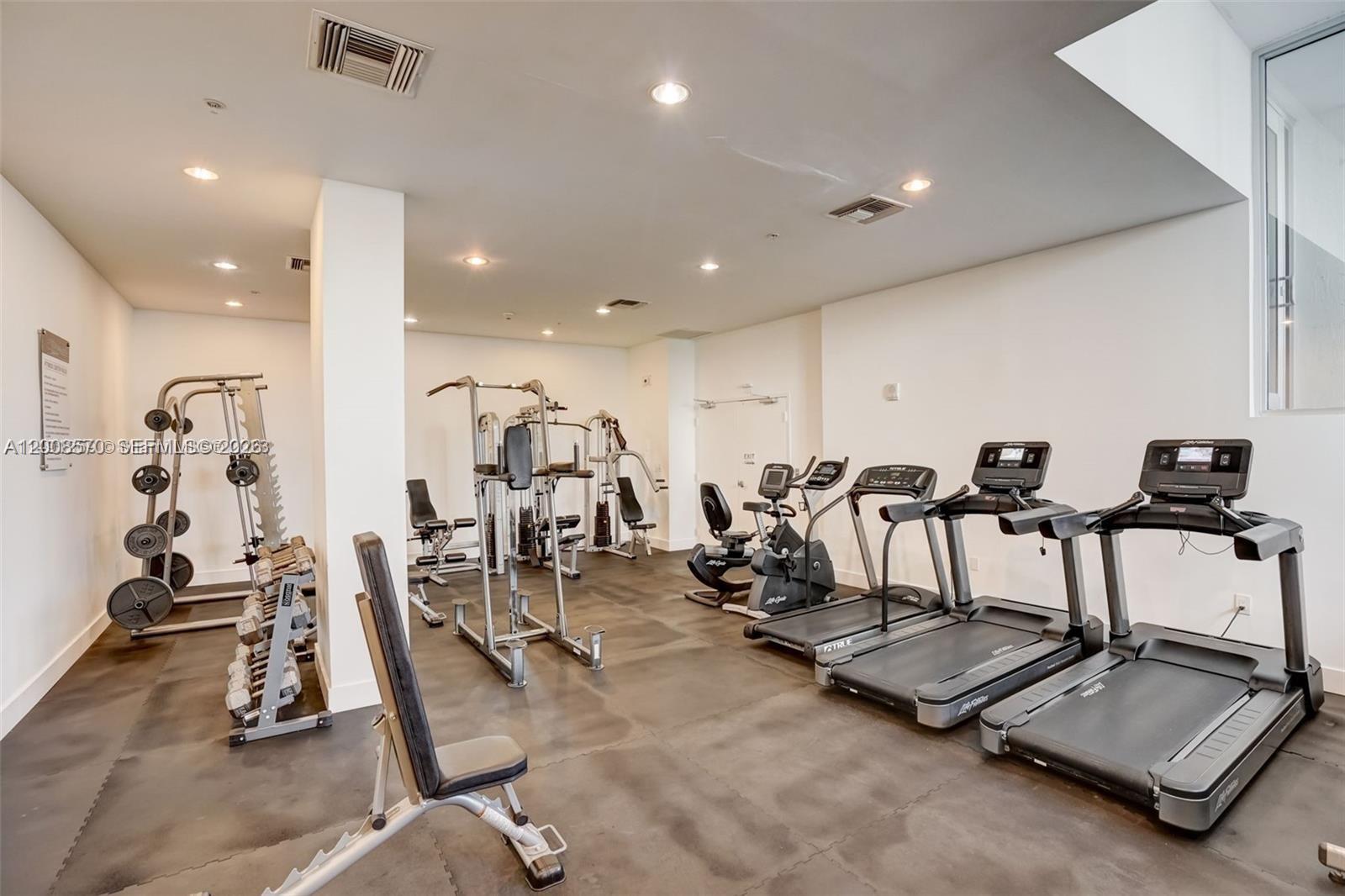 image Edgewater Lofts4
