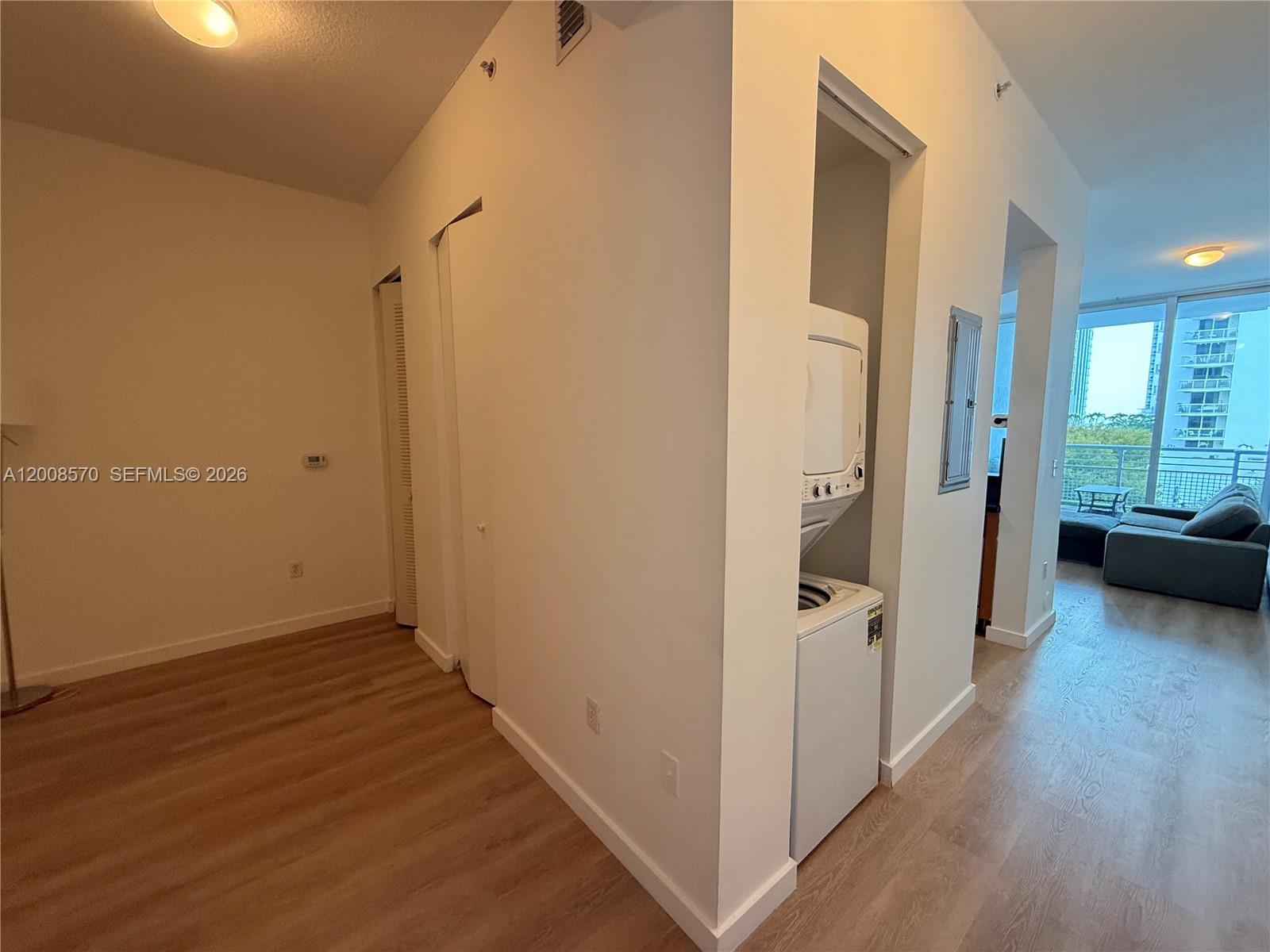 image Edgewater Lofts7