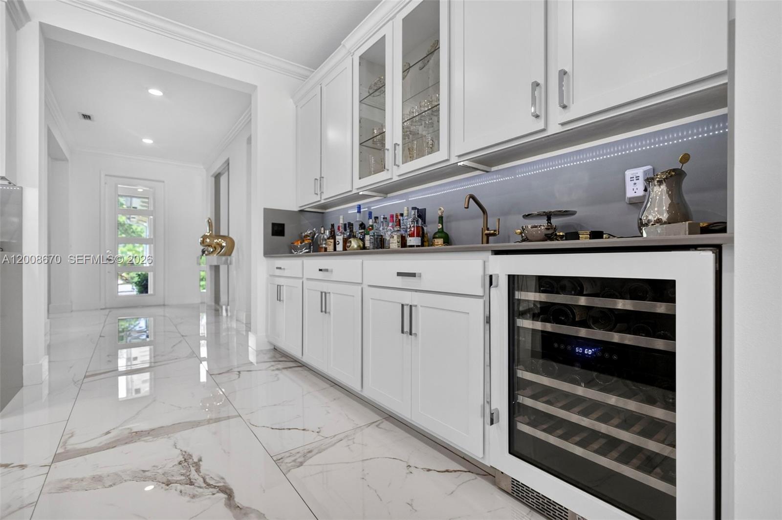 10626 Starling Way West Palm Beach, FL 33412