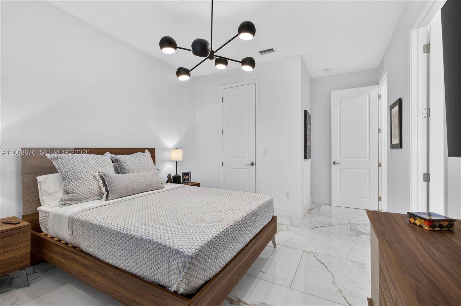 10626 Starling Way West Palm Beach, FL 33412