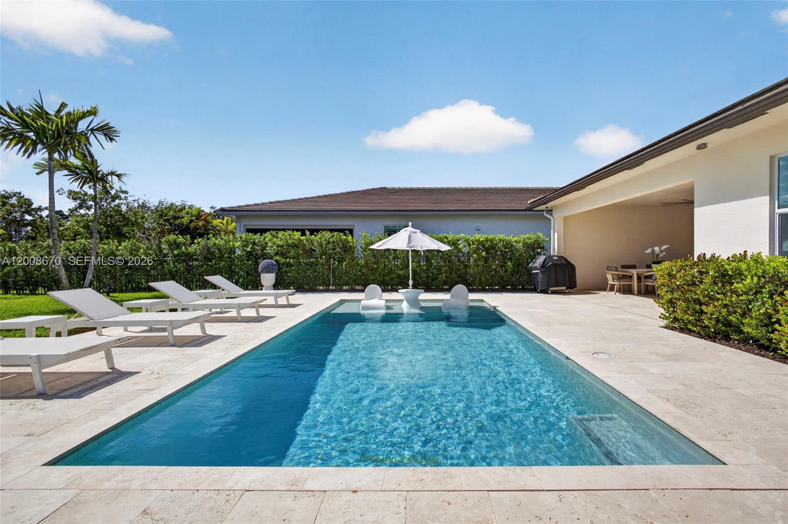 10626 Starling Way West Palm Beach, FL 33412