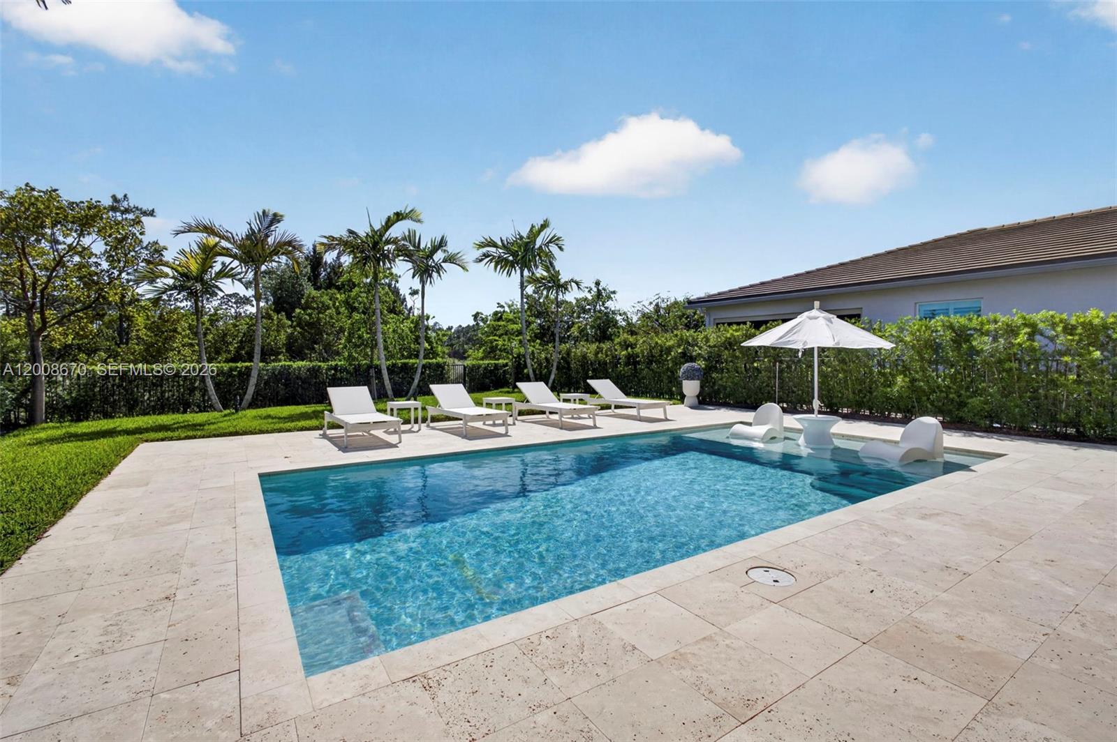 10626 Starling Way West Palm Beach, FL 33412