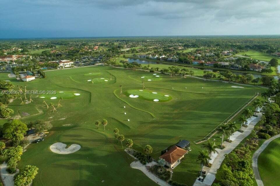 10626 Starling Way West Palm Beach, FL 33412