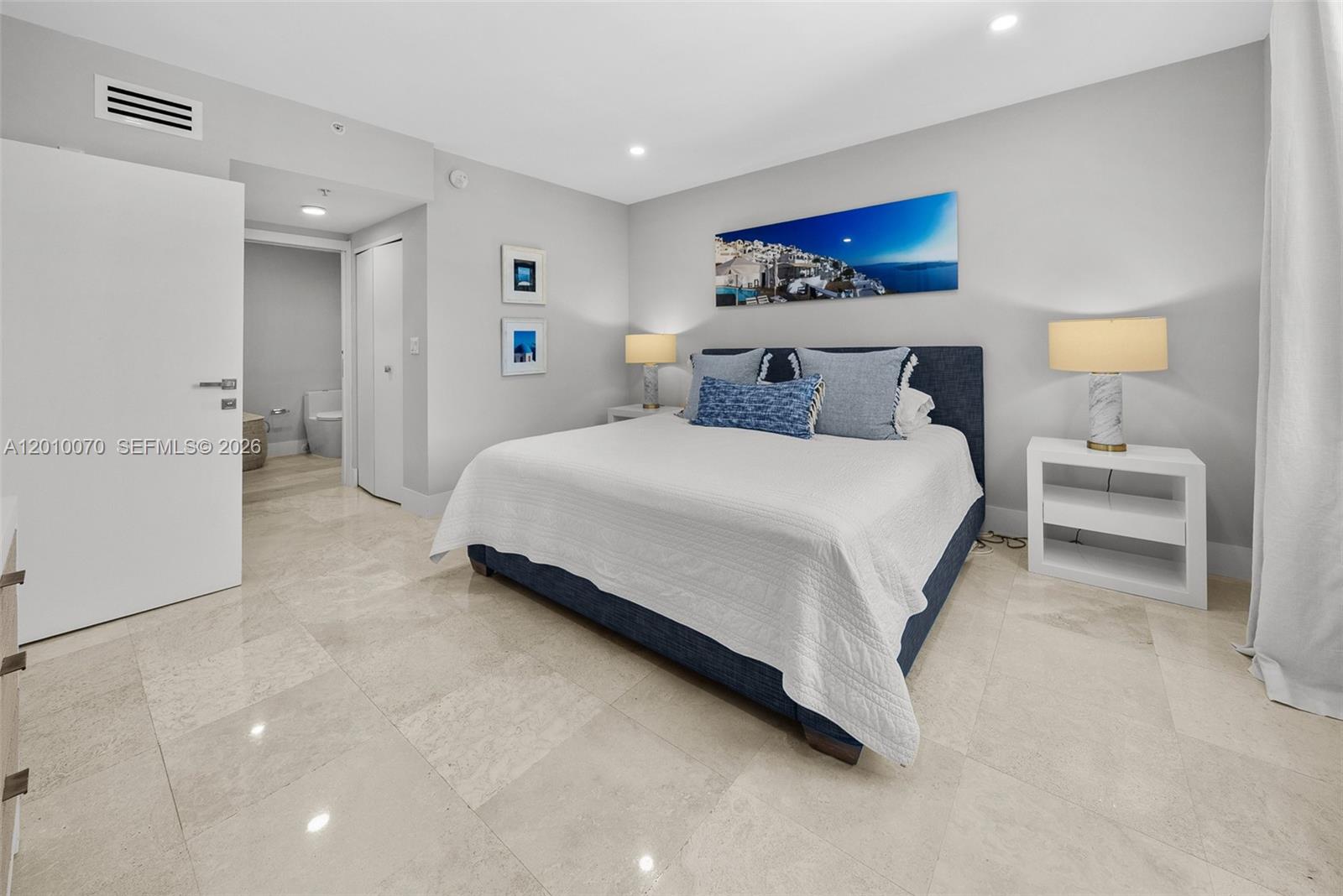 100 Meridian Ave #233 Miami Beach, FL 33139