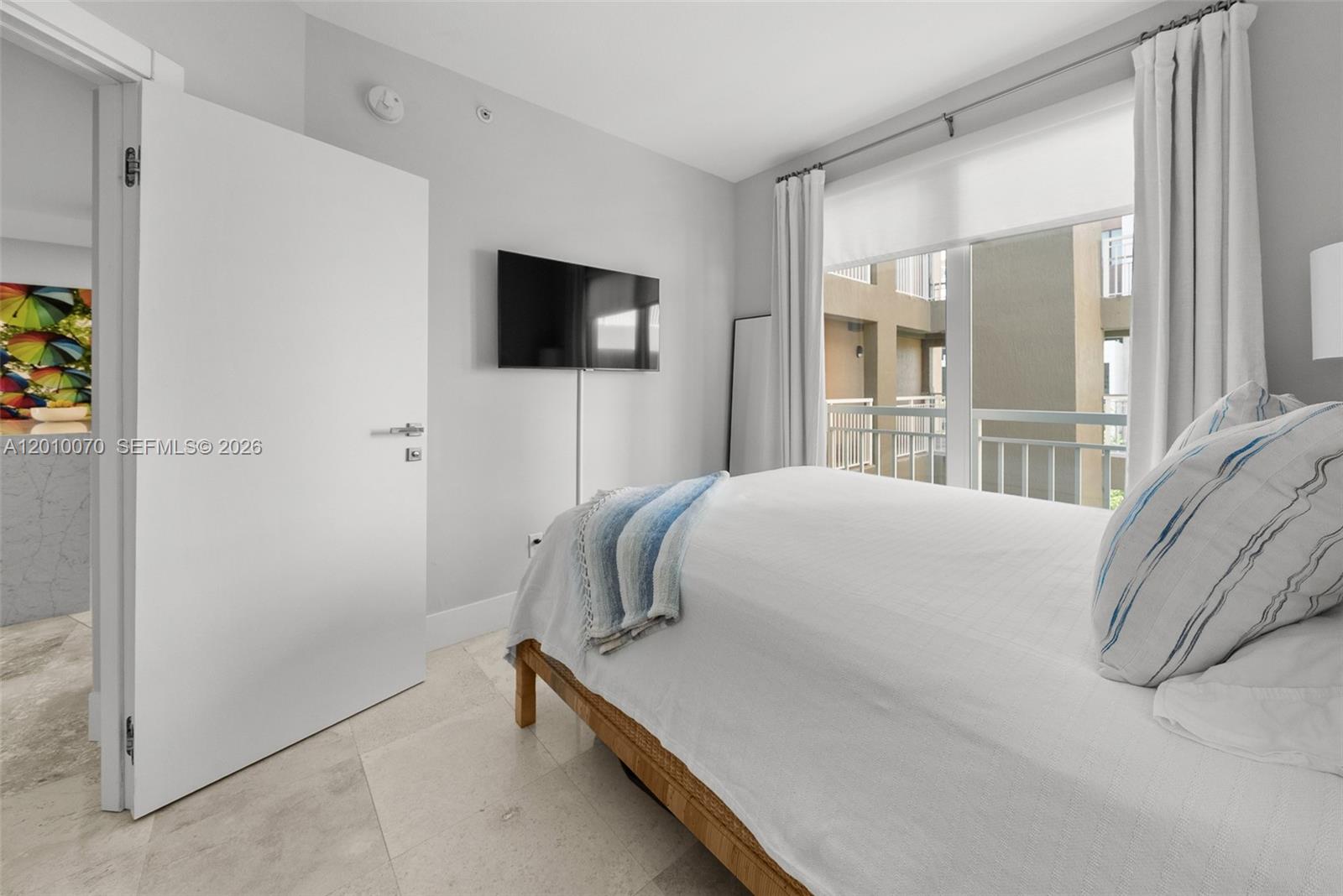 100 Meridian Ave #233 Miami Beach, FL 33139
