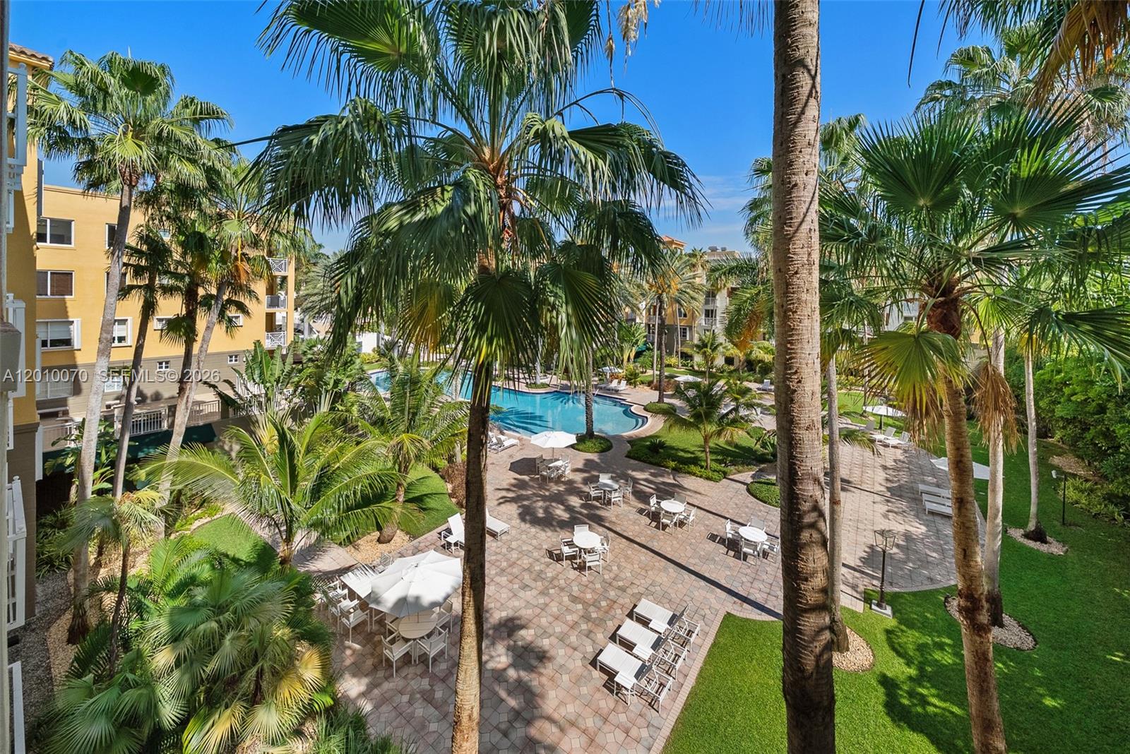 100 Meridian Ave #233 Miami Beach, FL 33139