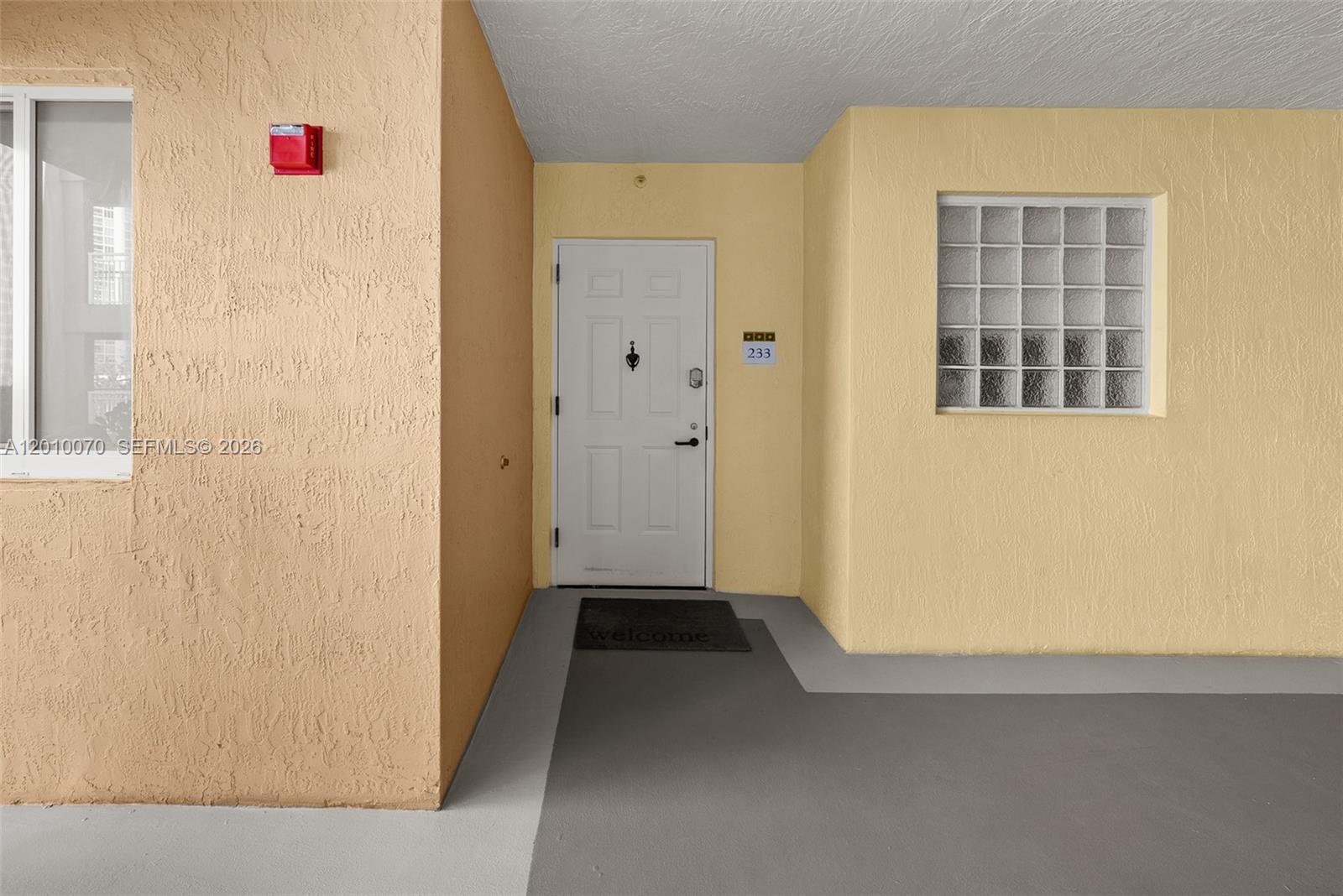 100 Meridian Ave #233 Miami Beach, FL 33139