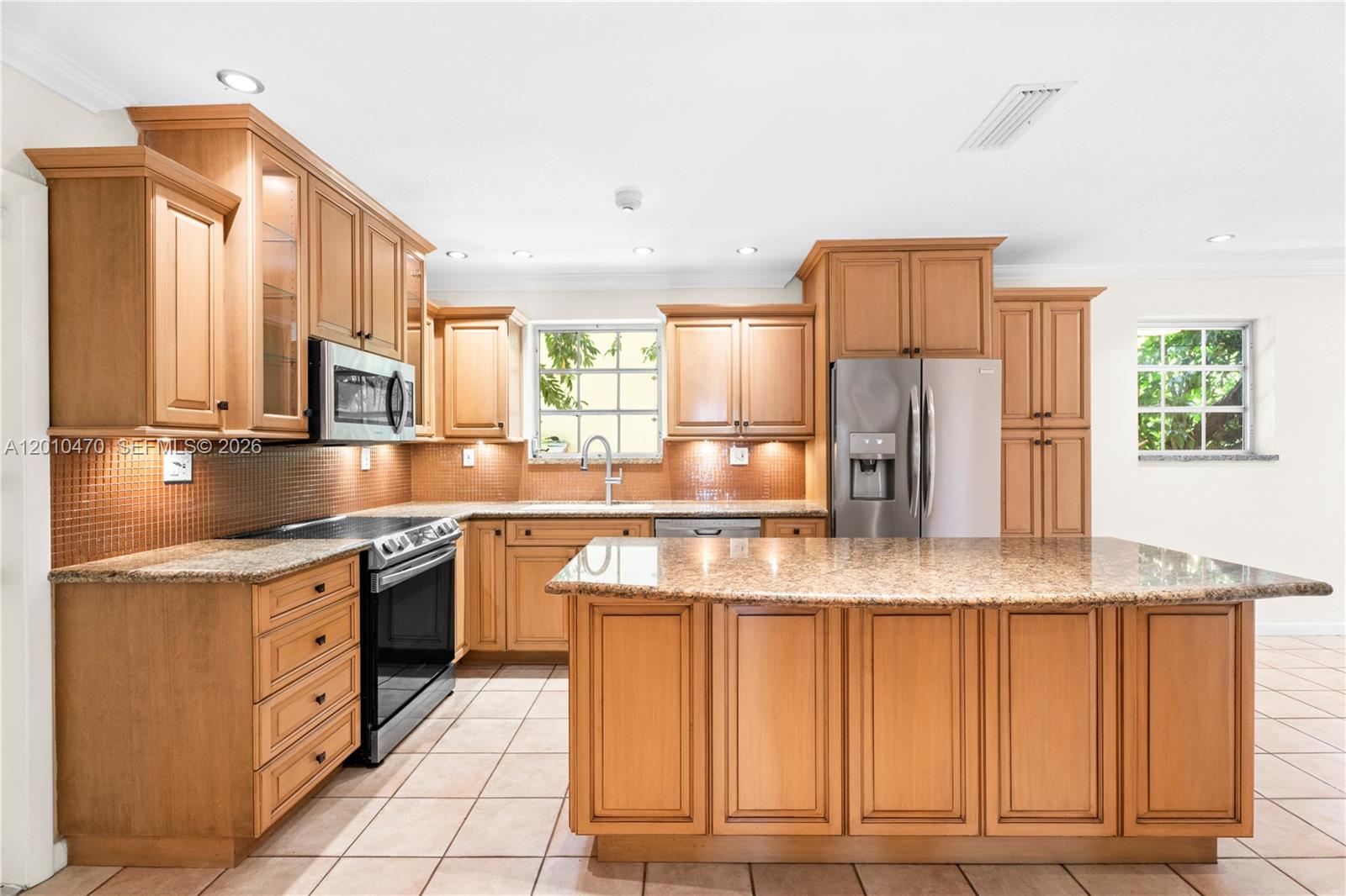 5520 San Vicente St Coral Gables, FL 33146