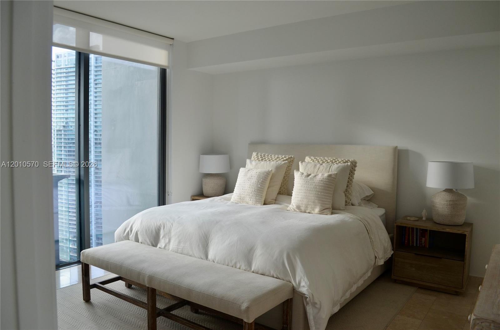 68 SE 6th St #2708 Miami, FL 33131