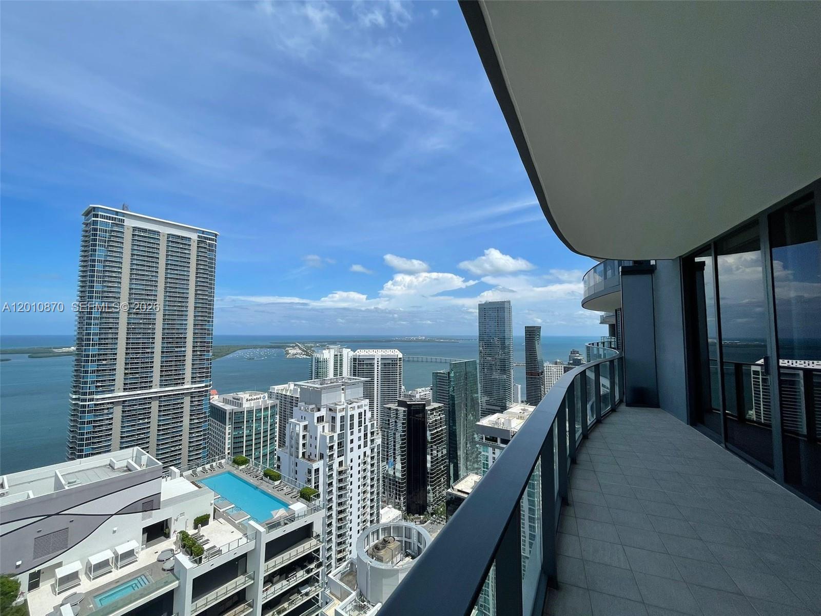 1000 Brickell Plz #5908
