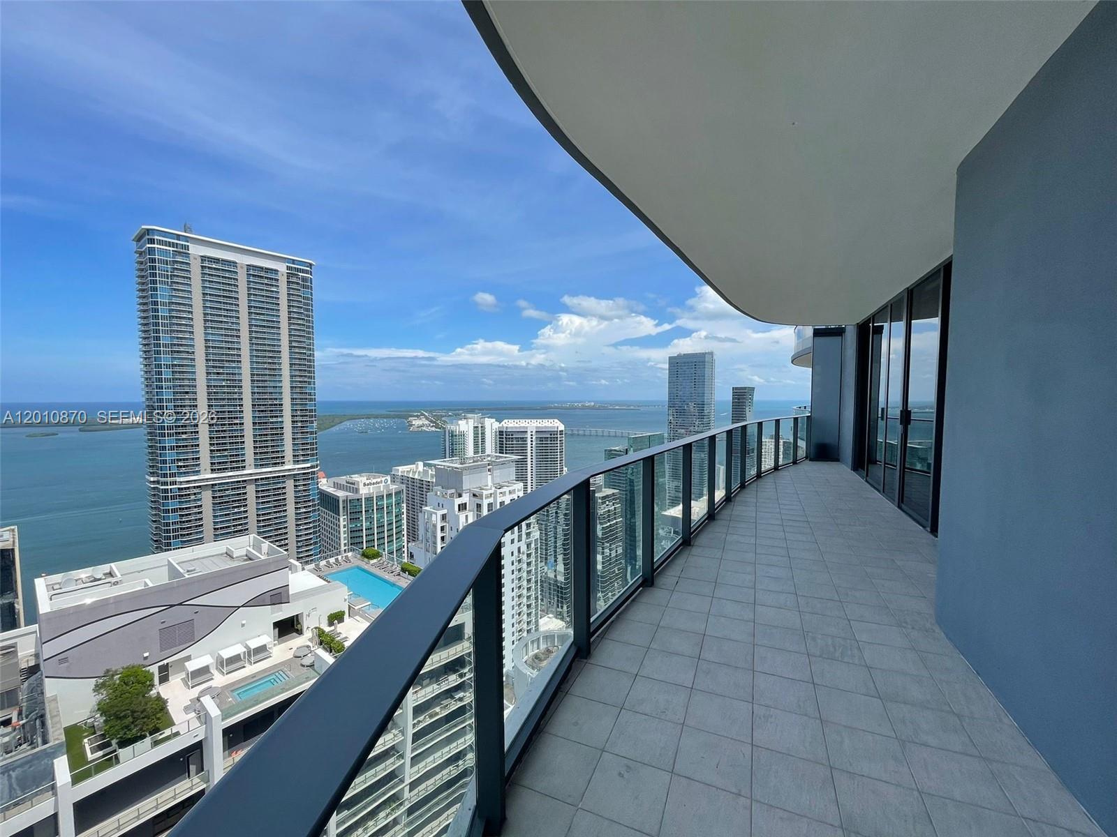 image Brickell Flatiron13