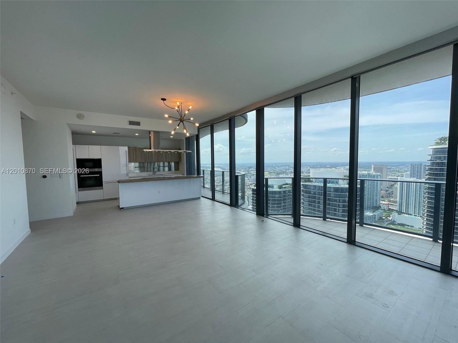 image Brickell Flatiron4