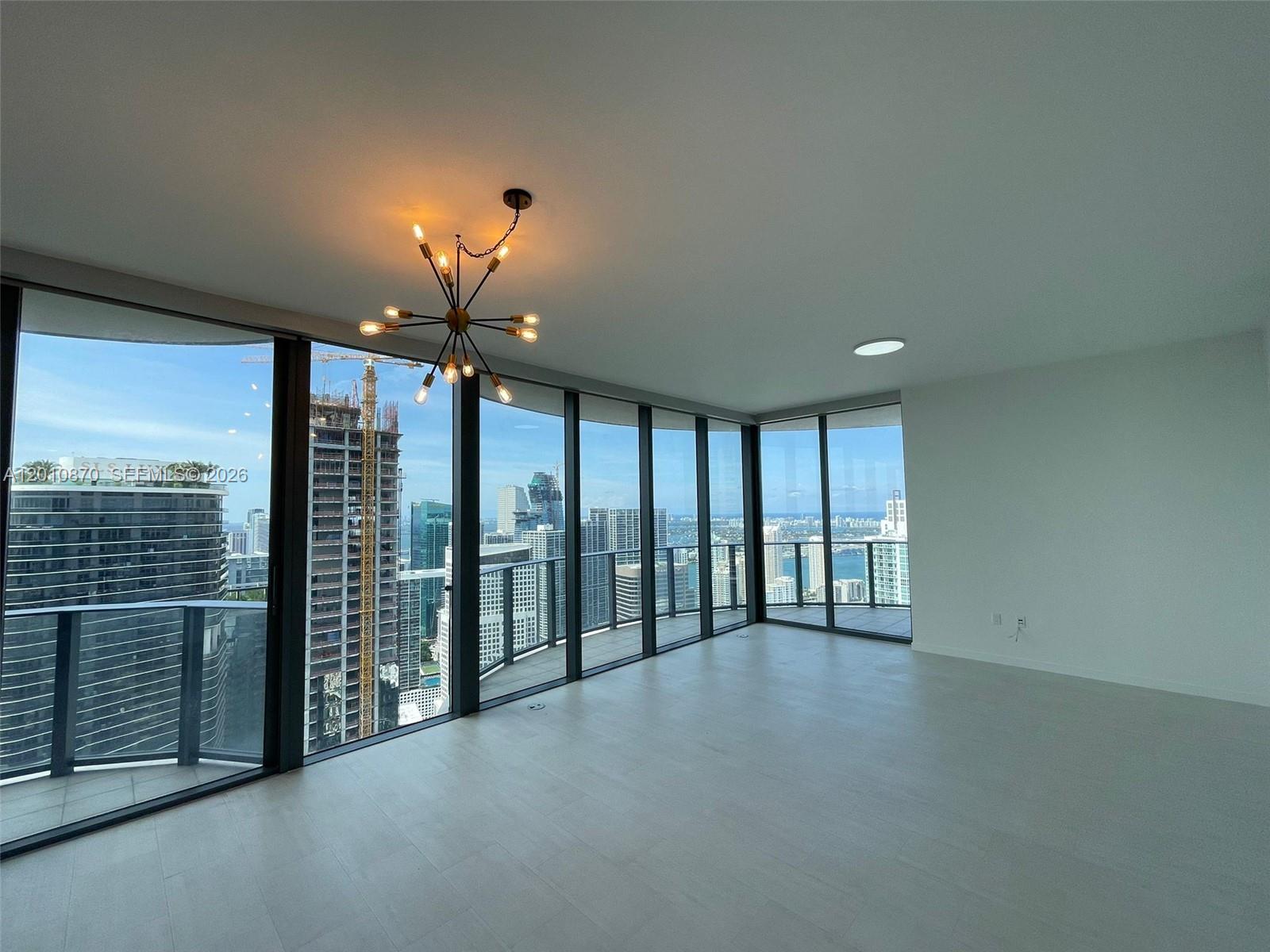 image Brickell Flatiron5