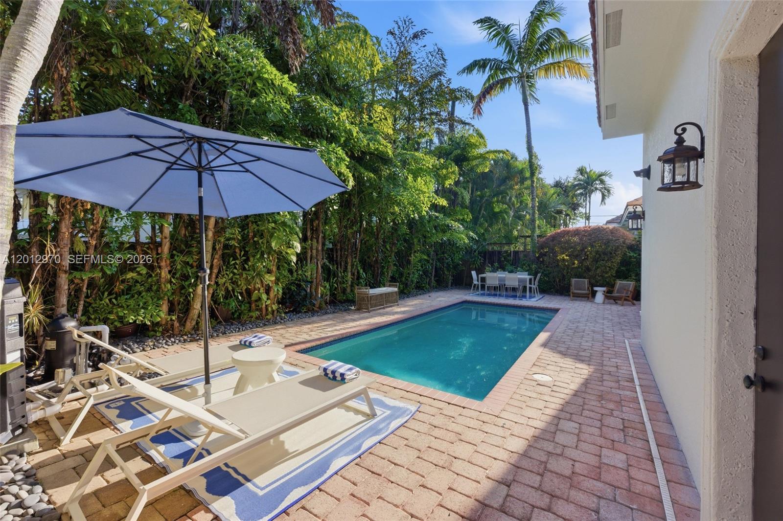 1704 NE 1st St Fort Lauderdale, FL 33301