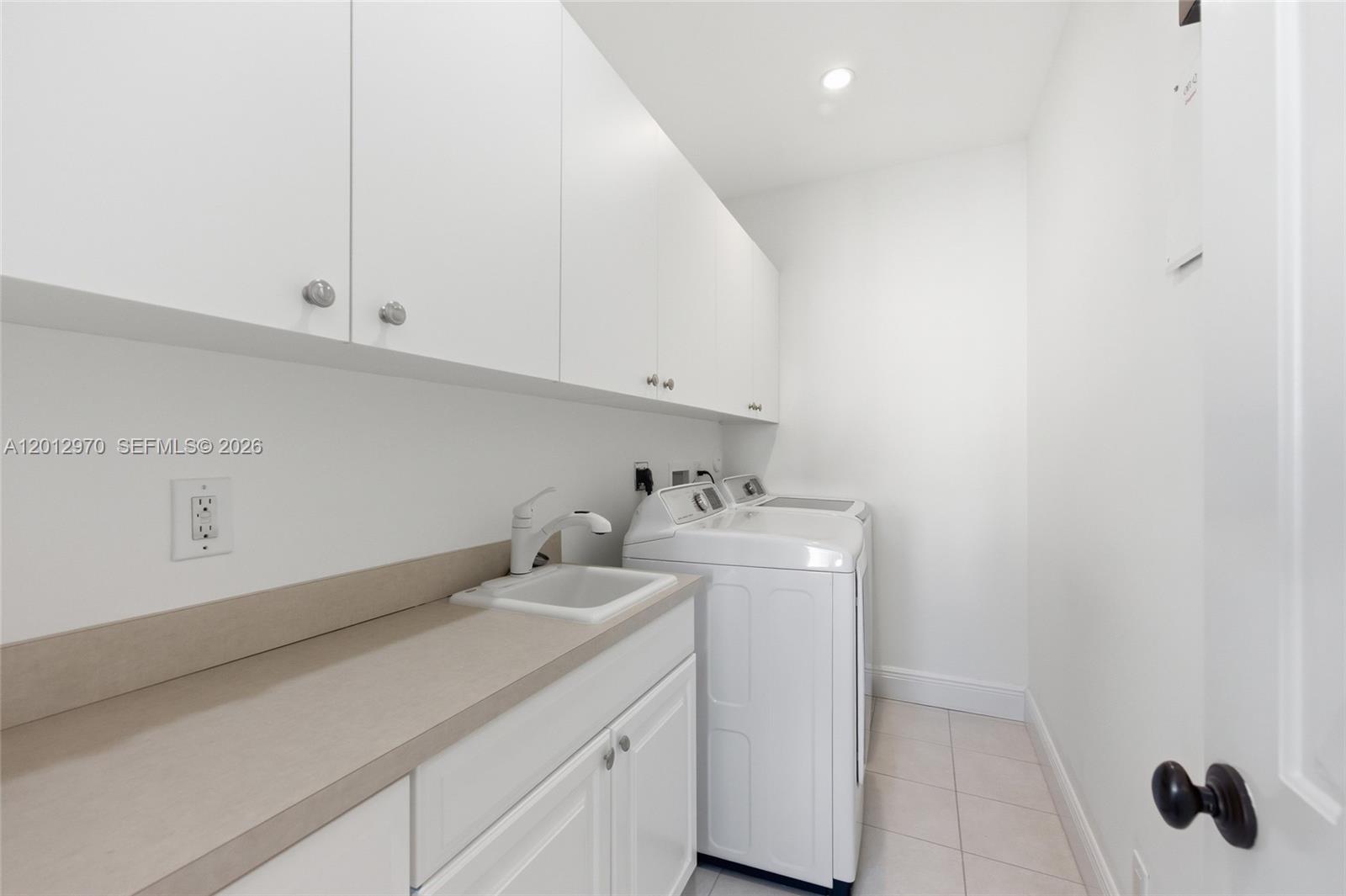 1704 NE 1st St Fort Lauderdale, FL 33301