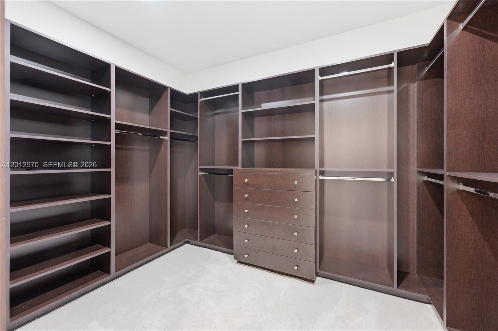 1704 NE 1st St Fort Lauderdale, FL 33301