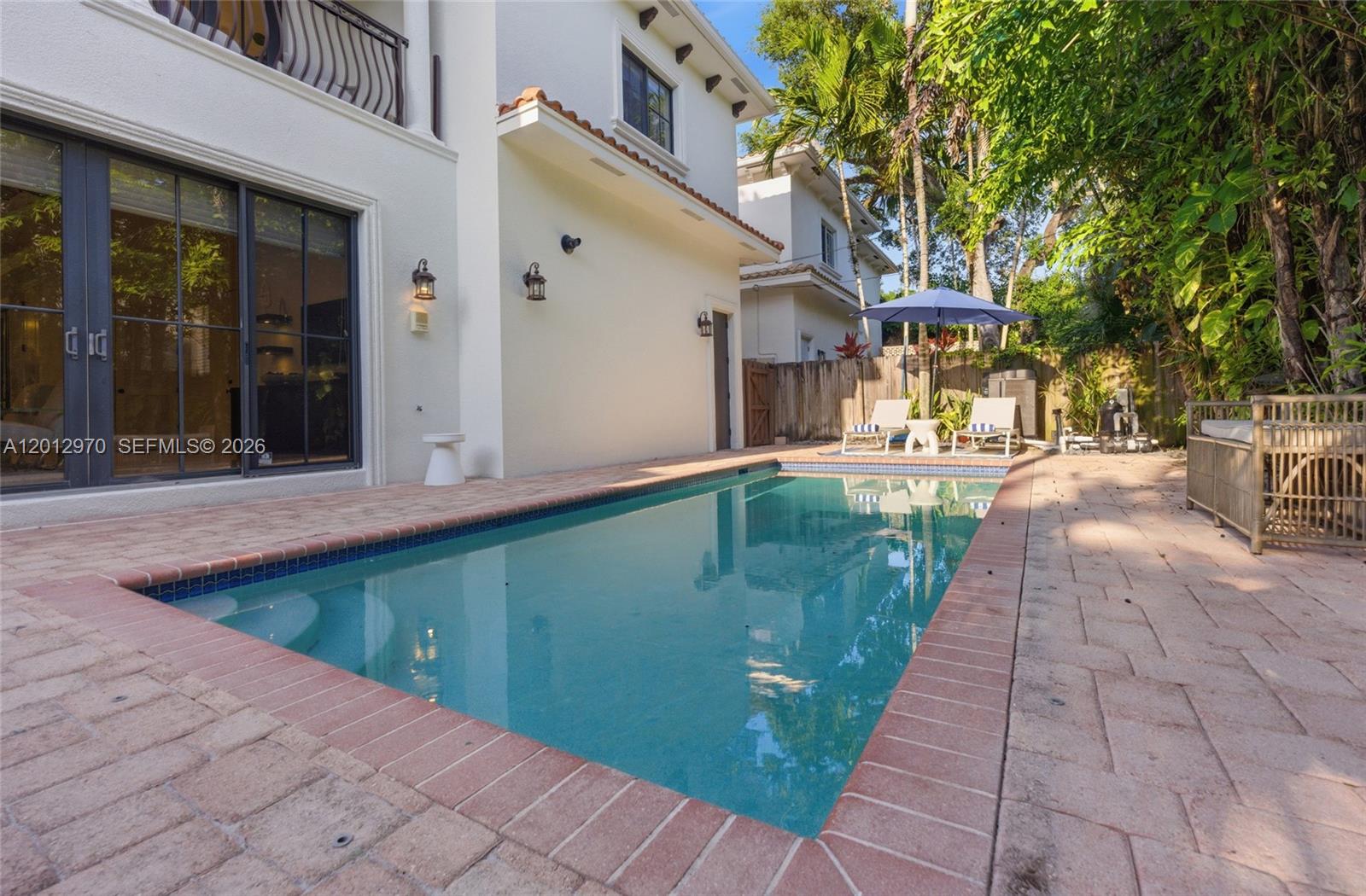 1704 NE 1st St Fort Lauderdale, FL 33301