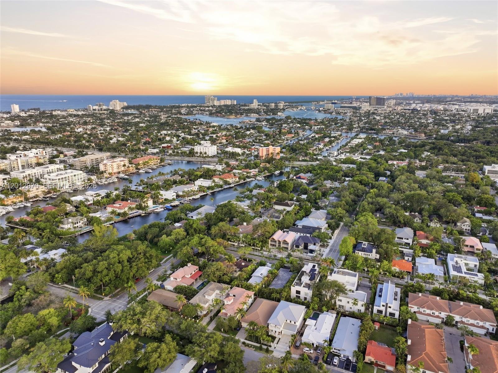 1704 NE 1st St Fort Lauderdale, FL 33301