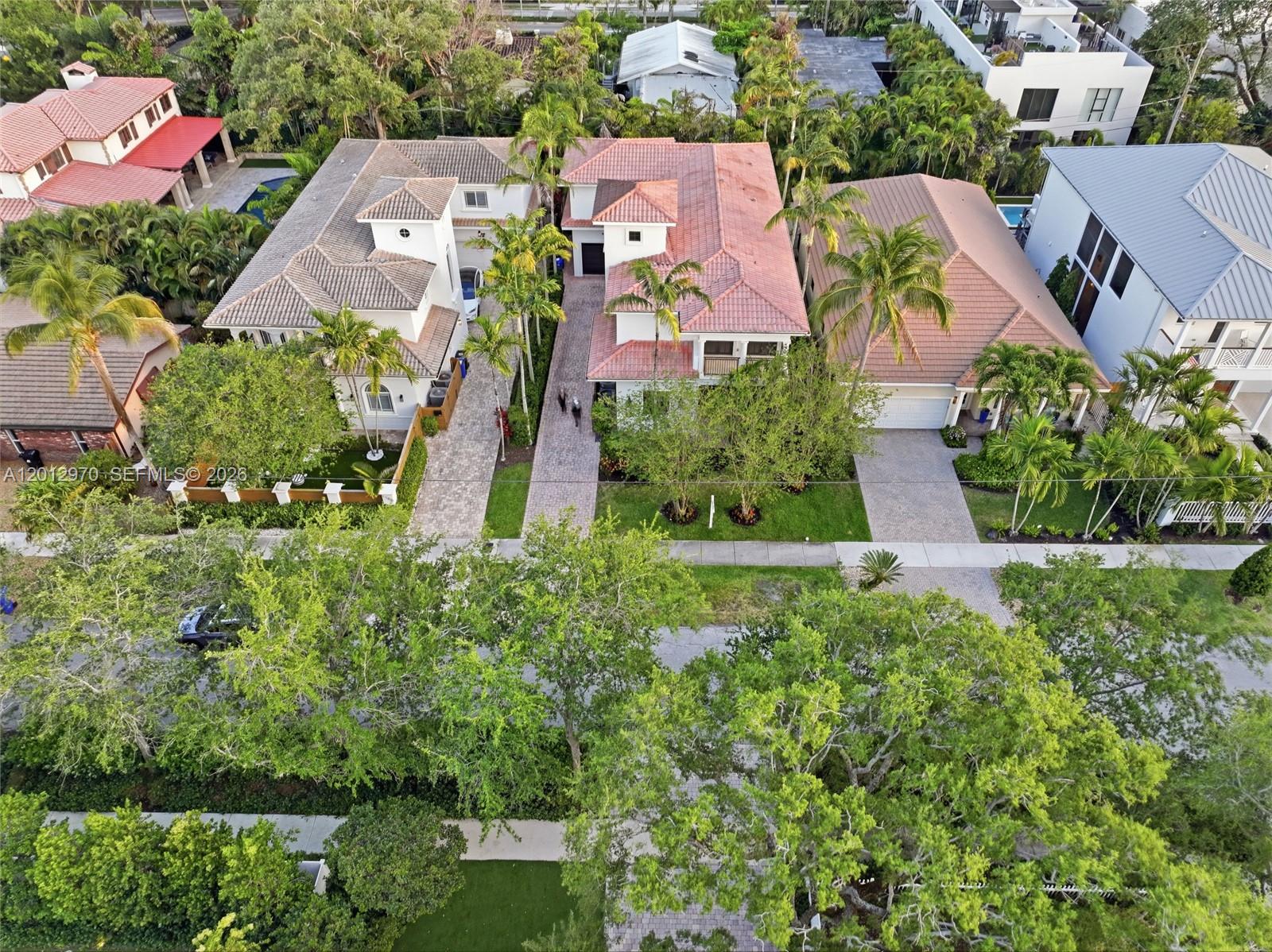 1704 NE 1st St Fort Lauderdale, FL 33301