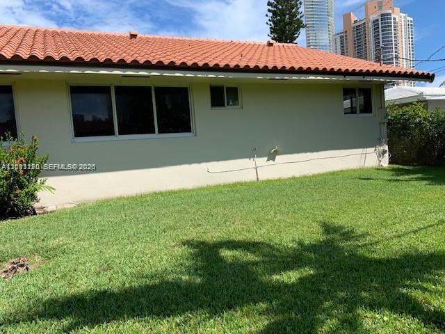 220 187th St Sunny Isles Beach, FL 33160