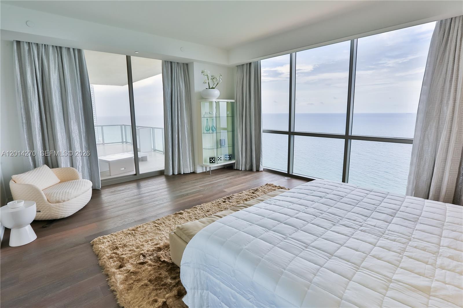 17749 Collins Ave #2801 Sunny Isles Beach, FL 33160