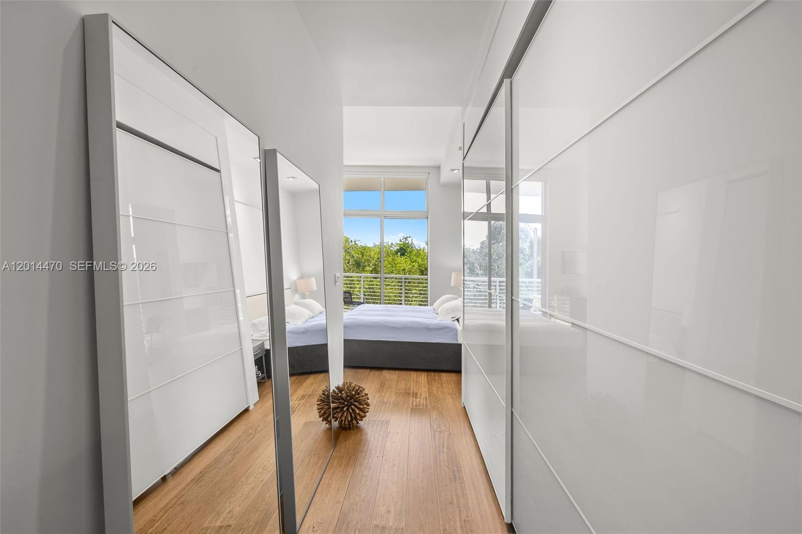 2001 Meridian Ave #404 Miami Beach, FL 33139