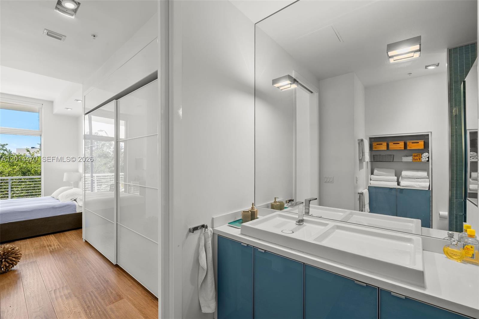 2001 Meridian Ave #404 Miami Beach, FL 33139