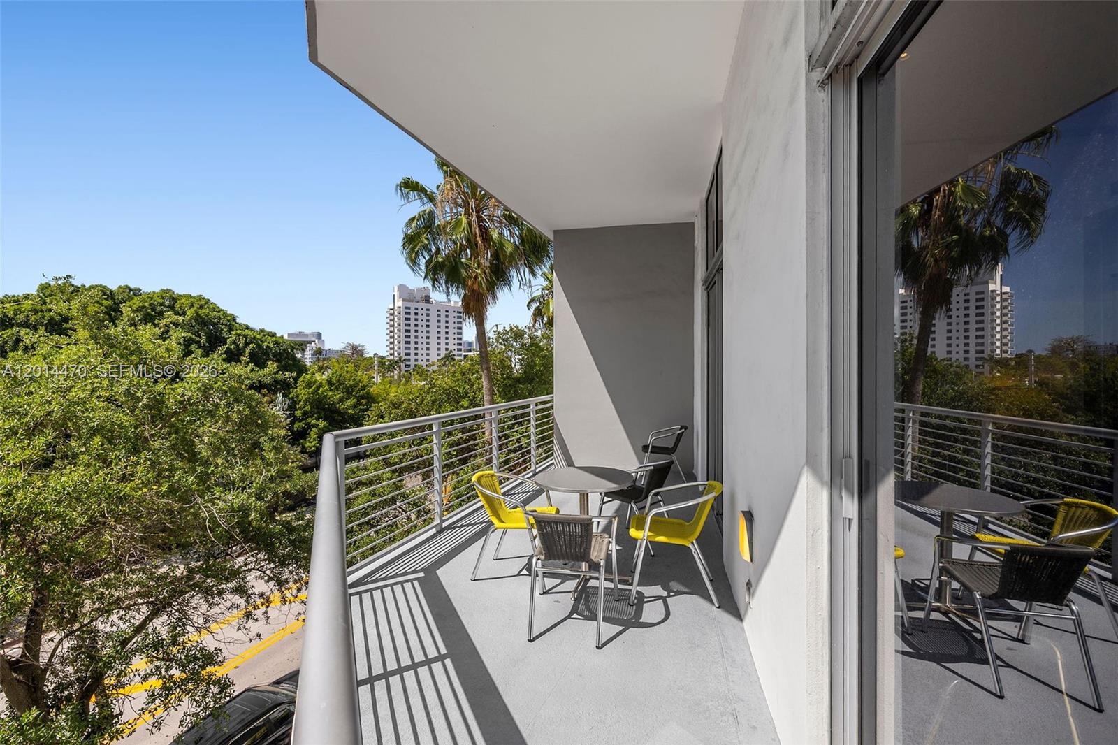 2001 Meridian Ave #404 Miami Beach, FL 33139