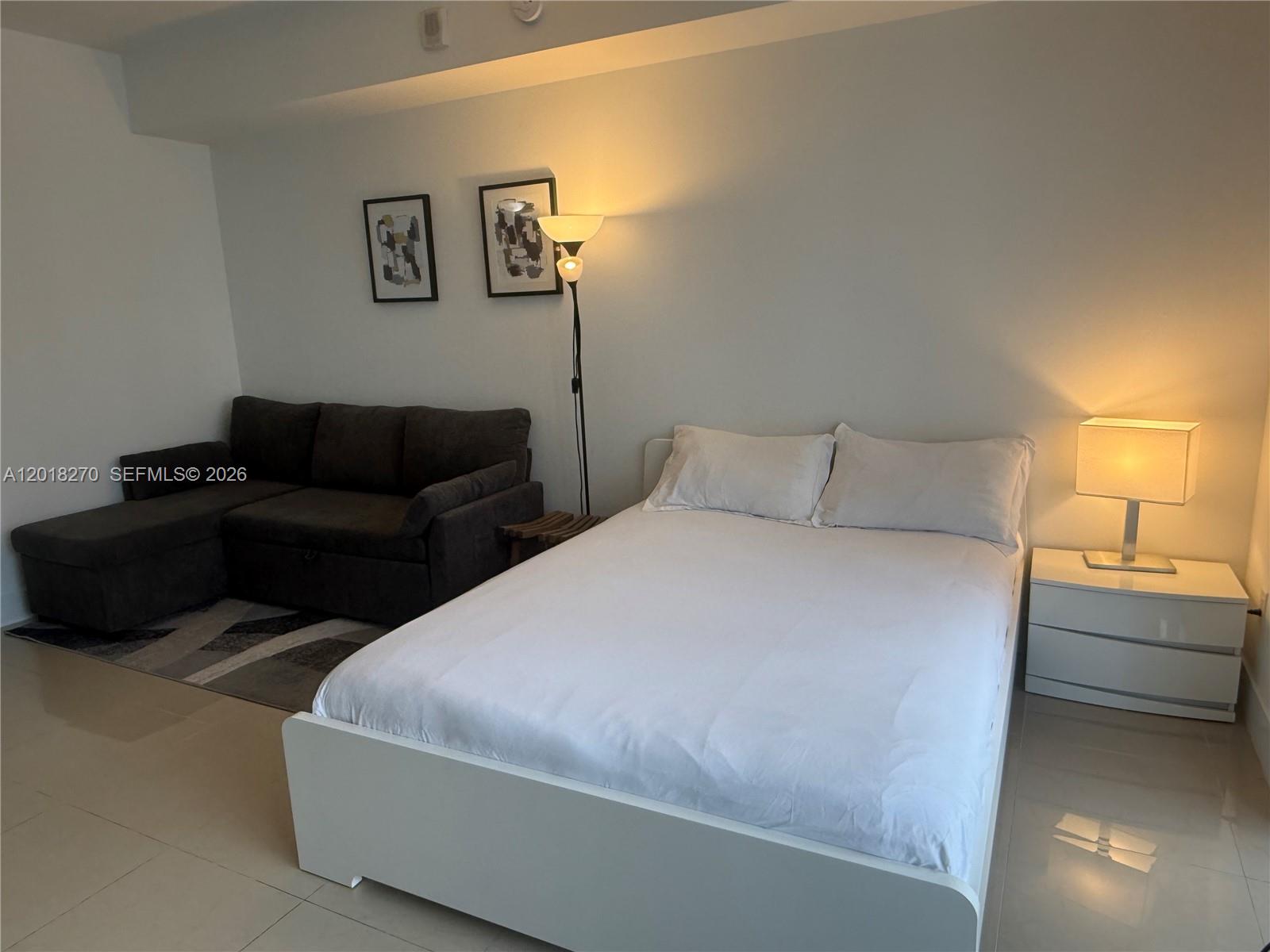 image Brickell House50