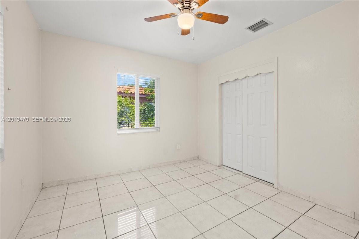 305 NW 111th St Miami Shores, FL 33168